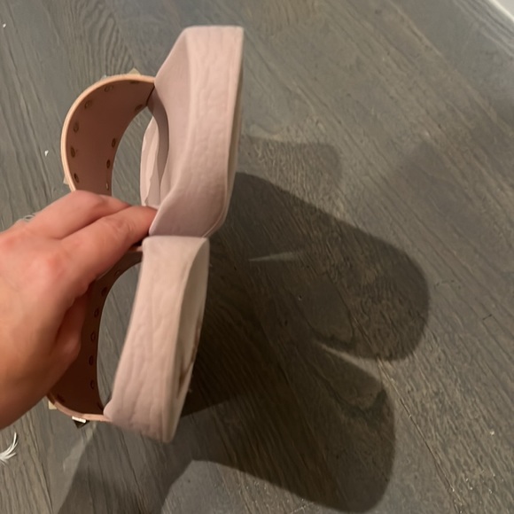 Valentino pool slides - Picture 4 of 5